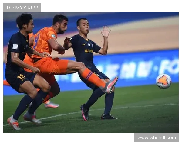 2018年富力与恒大激战回顾：精彩瞬间与战术分析全景展现